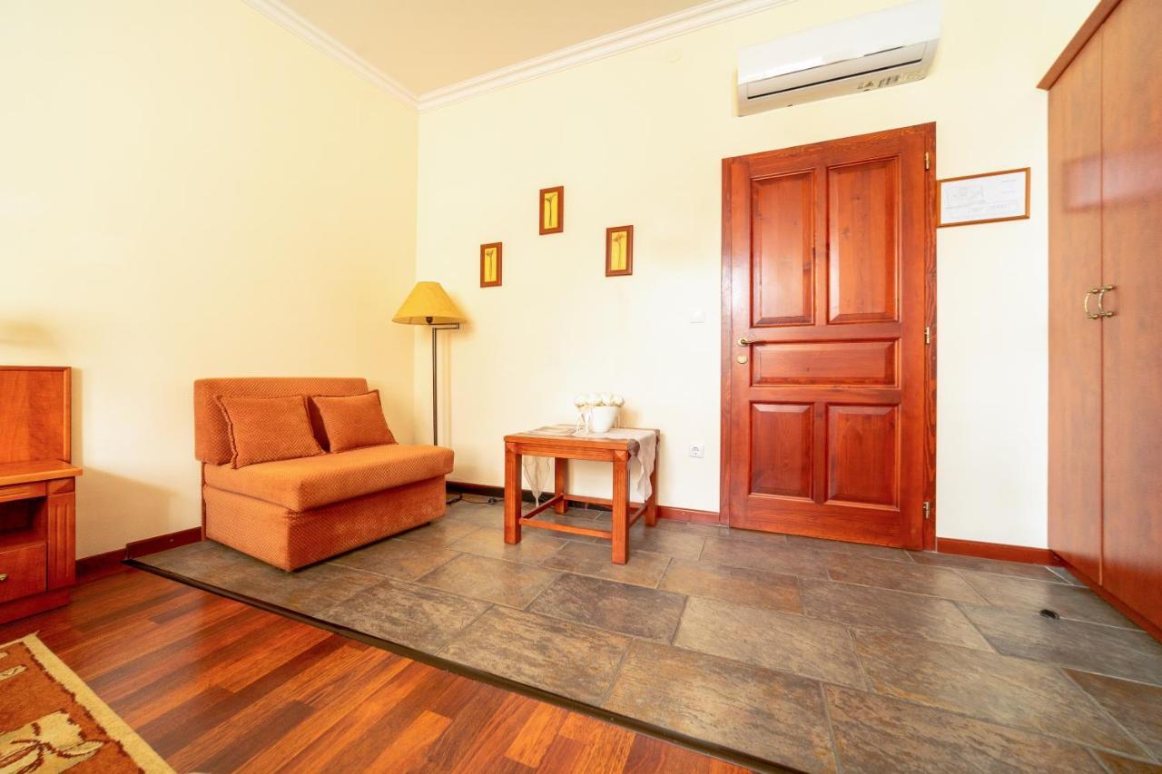 Pannon Hotel Bejelentkezes 20 Oraig, Check-In Until 20 O'Clock, Einchecken Bis 20 Uhr Mohacs Ngoại thất bức ảnh