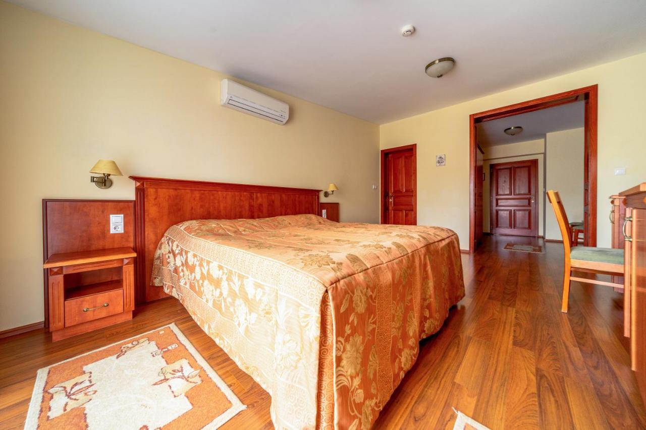 Pannon Hotel Bejelentkezes 20 Oraig, Check-In Until 20 O'Clock, Einchecken Bis 20 Uhr Mohacs Ngoại thất bức ảnh